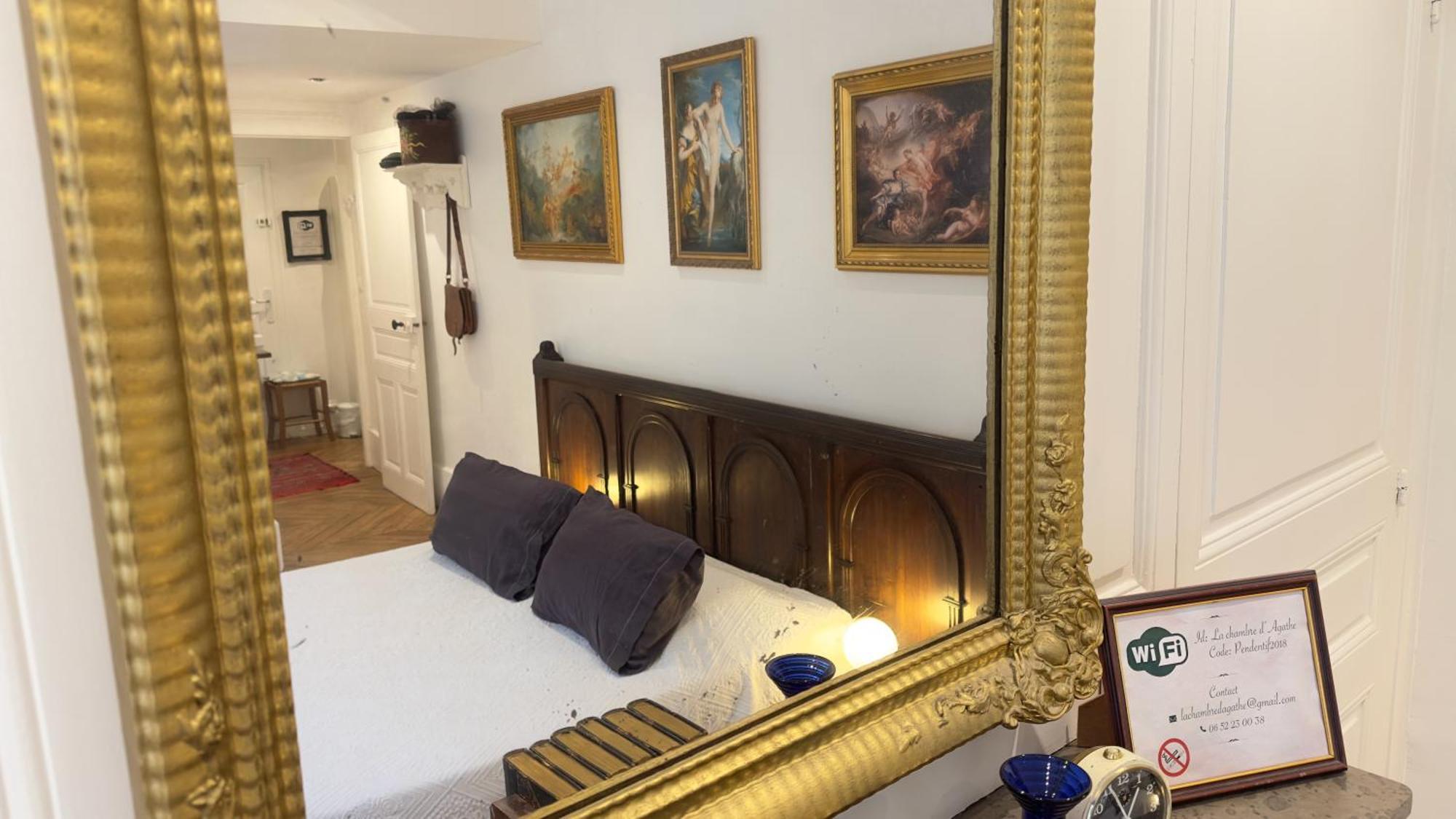 Chambre De Charme Au Coeur Du Vieux Valence - Confort & Calme Kültér fotó